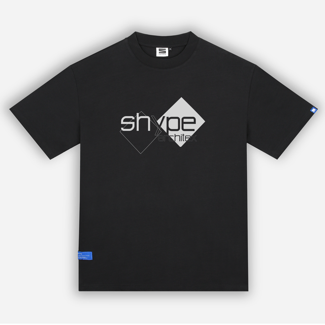 Structual Silhouette T-shirt in Black