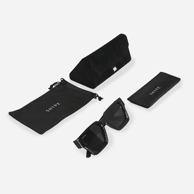 Square Vintage Sunglasses in Black & Black