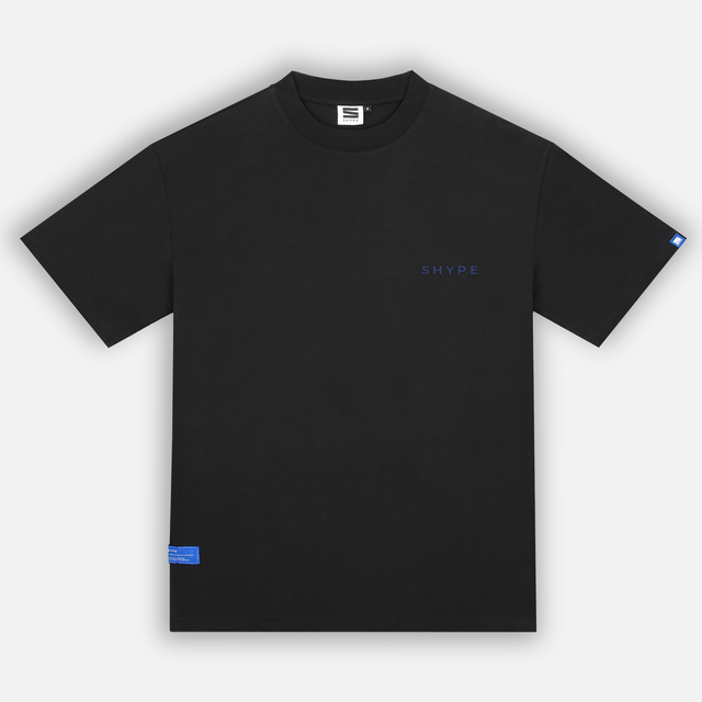 Essential T-shirt in Black